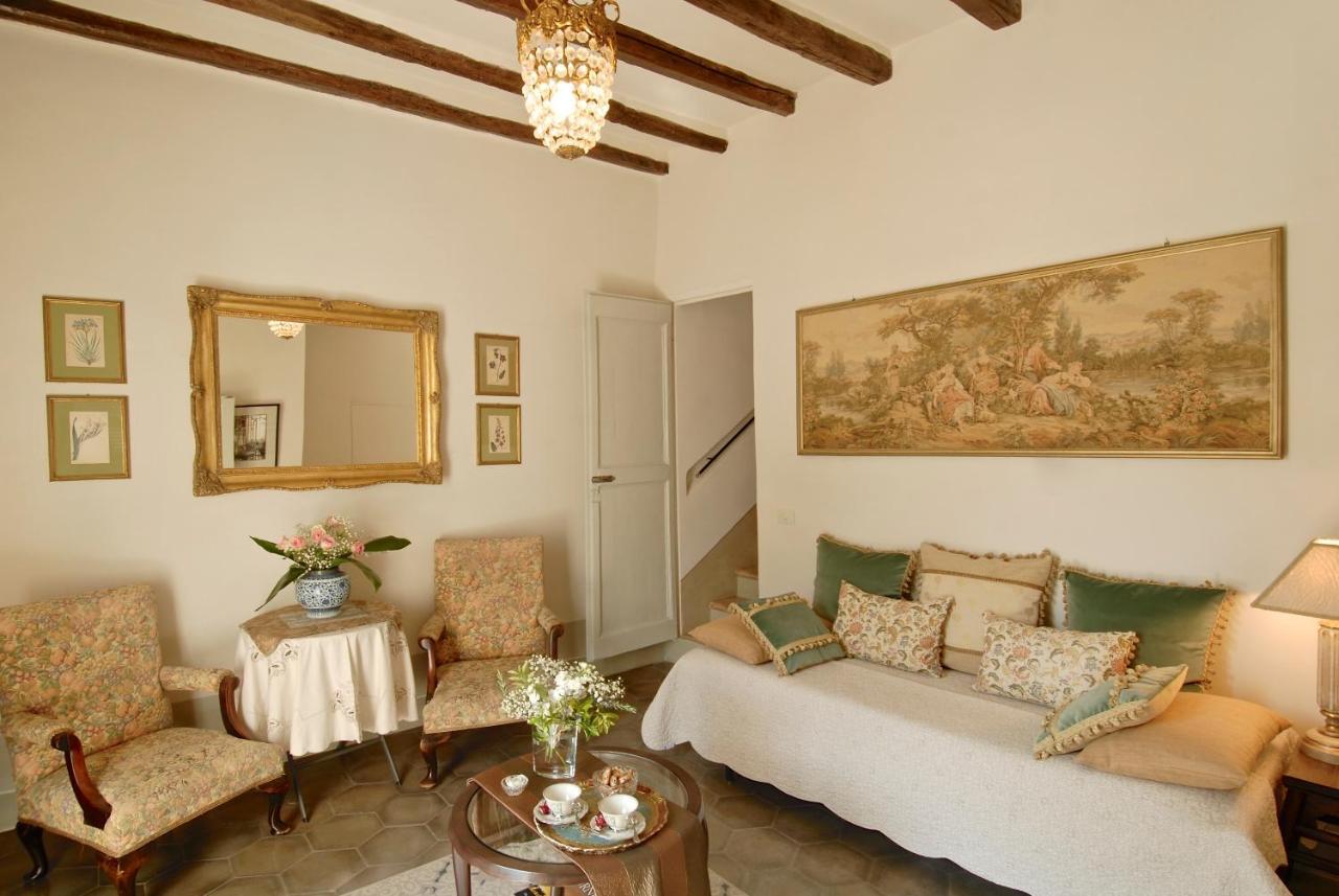 スポレート Palazzo Sant'Angelo Bed & Breakfast エクステリア 写真